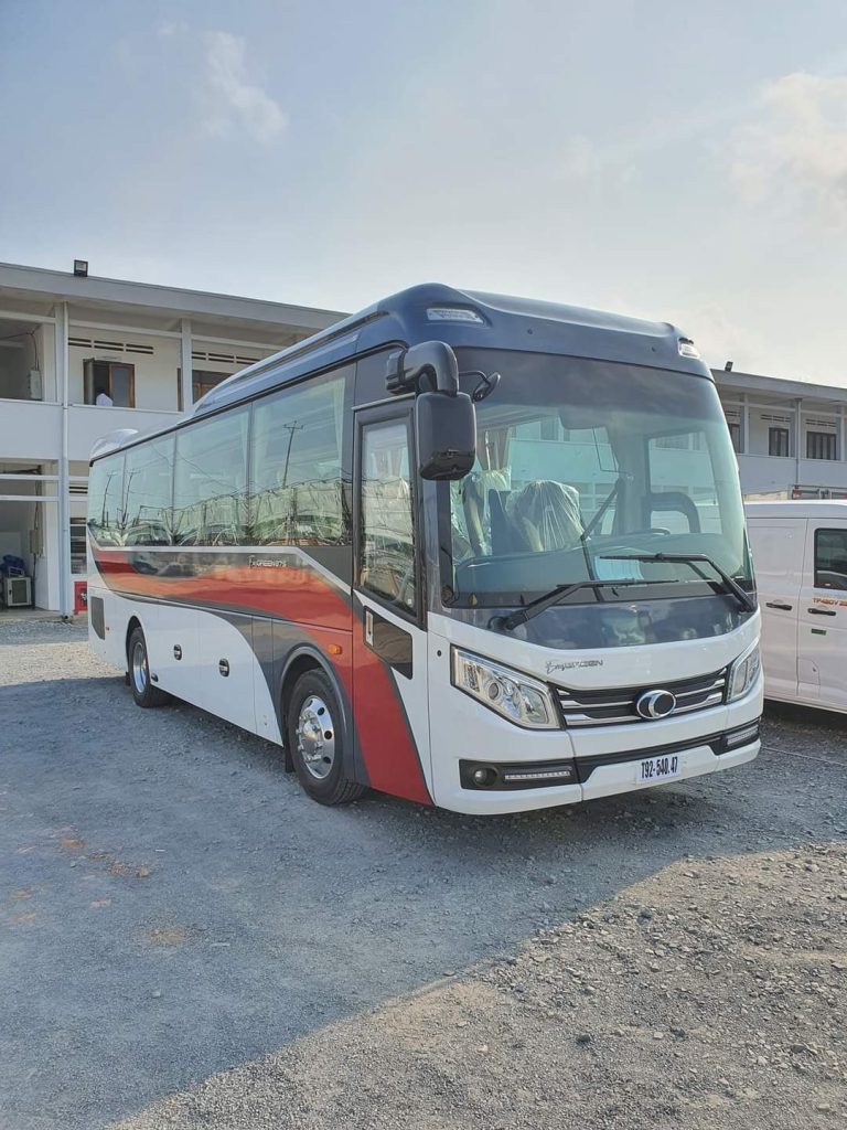 THUÊ XE LIMOUSINE 22 CHỖ